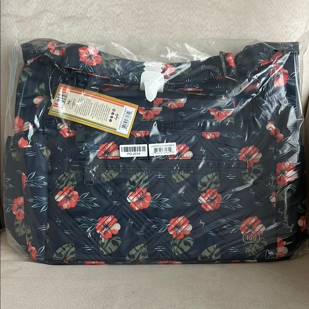 COPY - NWT Lug Legacy Collection Camper Crossbody Bag in Aloha Navy 🌺